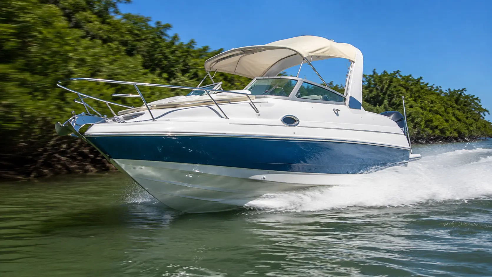 Focker 225 navegando